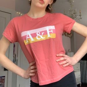 Abercrombie&Fitch tshirt